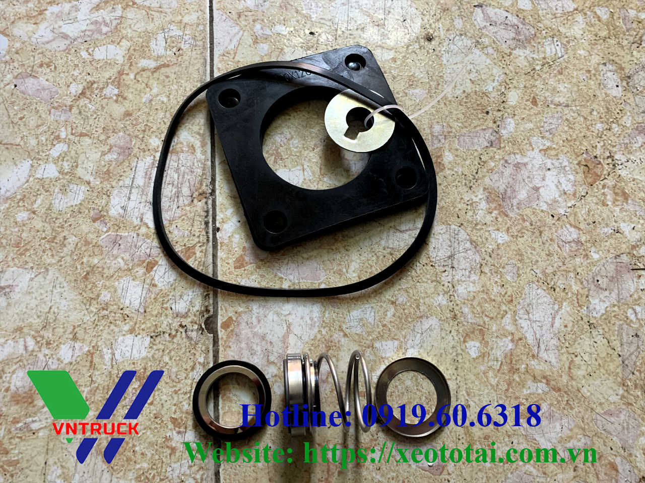 Phớt Bơm Nước 40m3 Xe Tưới Nước