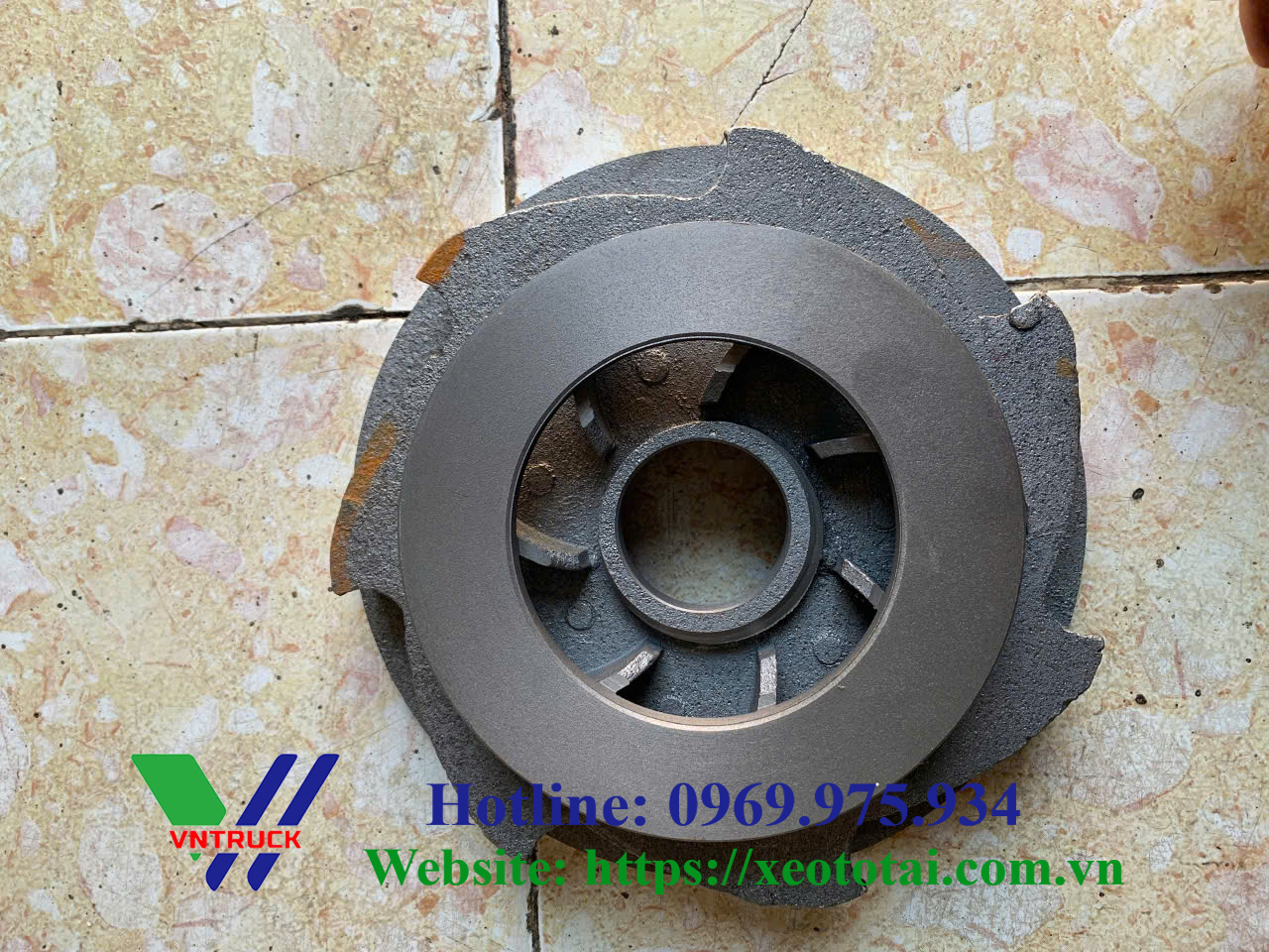 Guồng Bơm Nước 60m3 Xe Tưới Nước