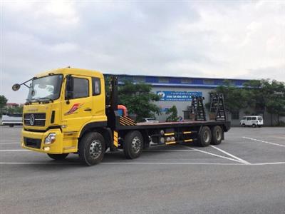 Xe nâng đầu Dongfeng Hoàng Huy YC310 chở máy công trình